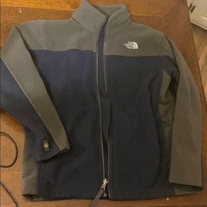 North face boys medium jacket
